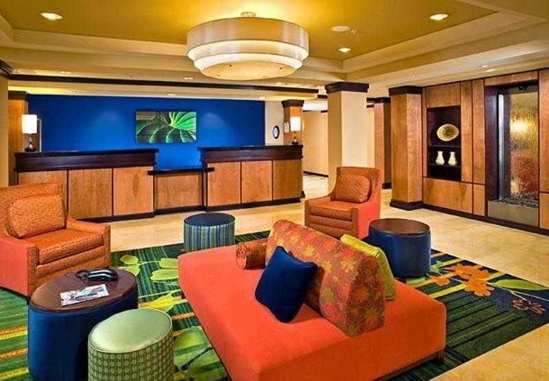 Fairfield Inn & Suites Lake City Interior photo